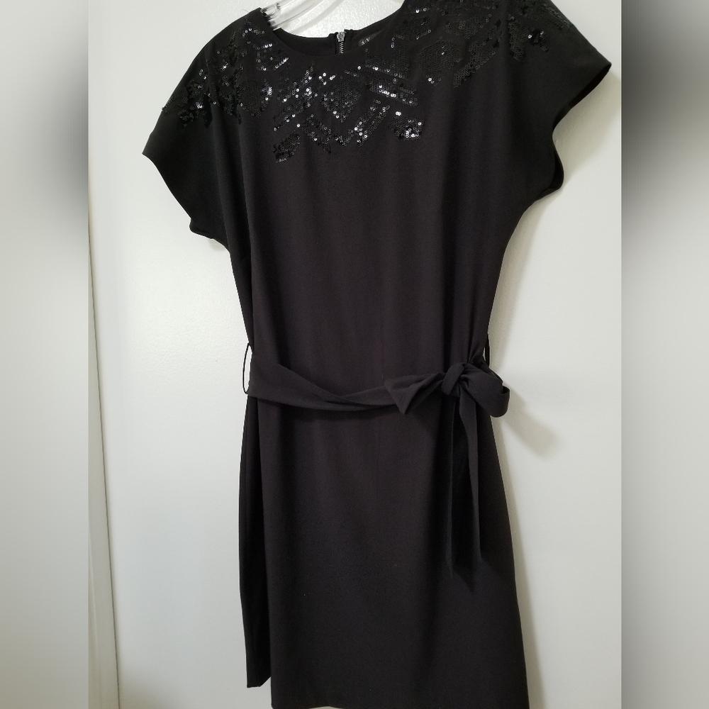 Armani Exchange Dress Black Shift Mini Womens Sz 0 Sequin Neckline Short Sleeve